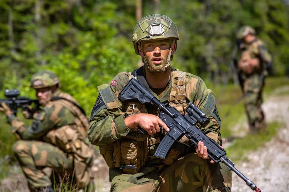 Soldater fra Telemark bataljon gjennomfører grunnleggende soldatutdannelse 2.