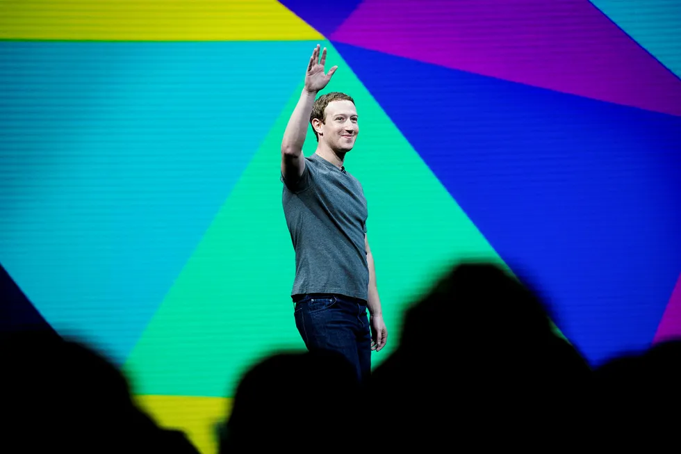 Facebook, som ledes av Mark Zuckerberg, drar inn milliarder av annonsekroner i Norge. Foto: Noah Berger/AP/NTB Scanpix