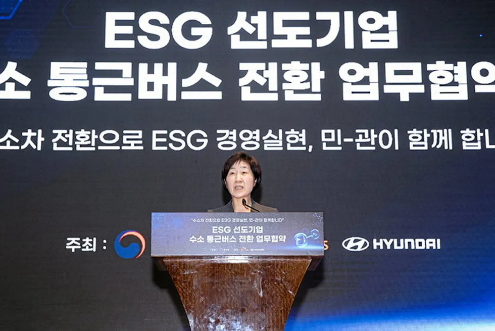 South Korean environment minister Han Hwa-jin speaking at the hydrogen commuter bus business agreement ceremony in Seoul on Thursday.