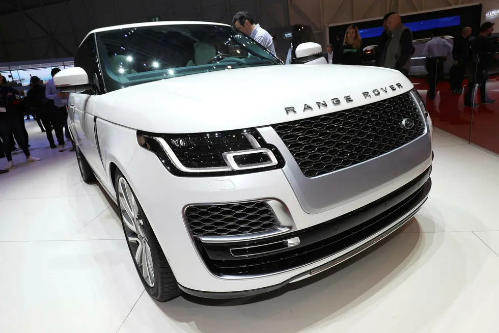 Range Rover SV Coupé hadde premiere i Genève forrige uke. Foto: Newspress