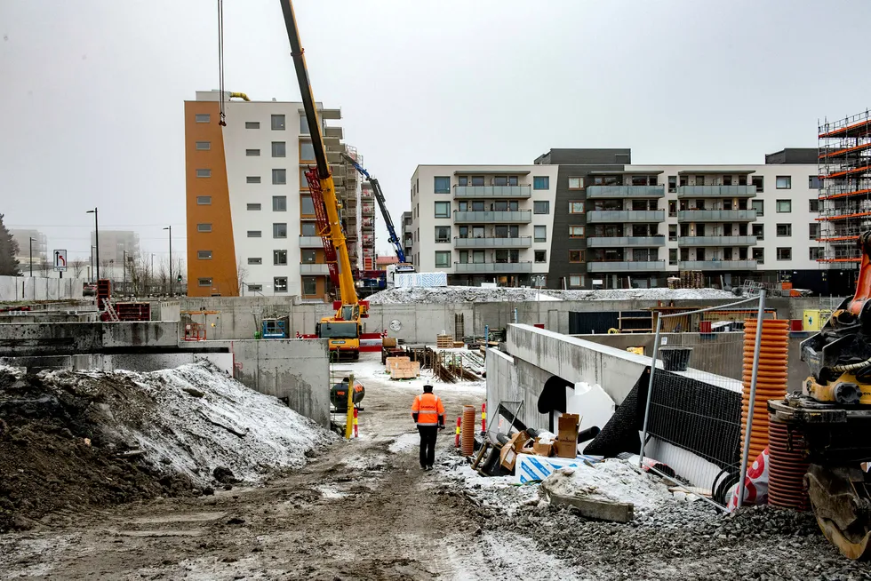 Strengere boliglånskrav vil ikke ha stor effekt på boligprisene i Oslo, tror administrerende direktør Per Jæger i Boligprodusentene. Illustrasjonsfoto fra boligbygging på Løren i Oslo. Foto: Fartein Rudjord.