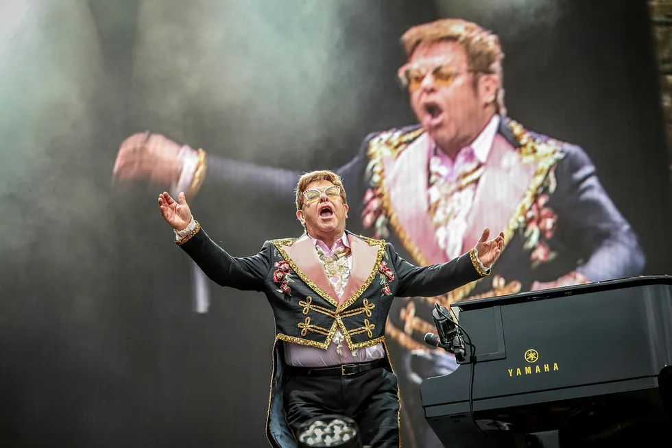 Bergen Live hentet inn filmaktuelle Elton John til Bergen i juni, der han fremførte slagere fra sin «Farewell Yellow Brick Road»-turné.