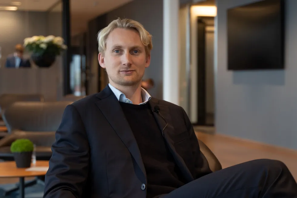 Teknologianalytiker Fridtjof Semb Fredricsson i Pareto Securities har tro på mikrobrikkeselskapet Nordic Semiconductor i februar.