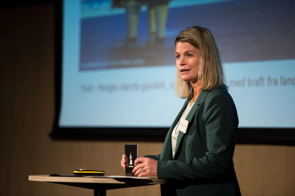 Jekker opp investeringsanslagene, men advarer også oljeselskapene: Ingrid Sølvberg, direktør i Oljedirektoratet.