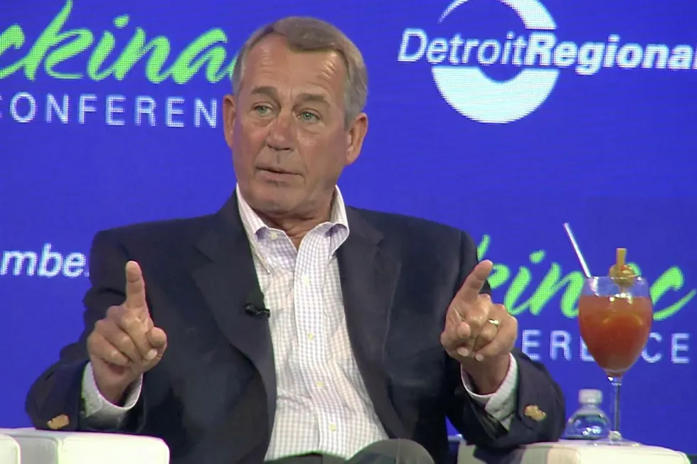 John Boehner svarte villig vekk på spørsmål på en konferanse i Michigan torsdag. Foto: Still image from social media/Reuters/NTB scanpix