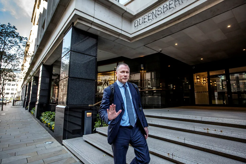 Nicolai Tangen besøkte Oljefondets London-kontor da han ble presentert som ny sjef i slutten av mars.