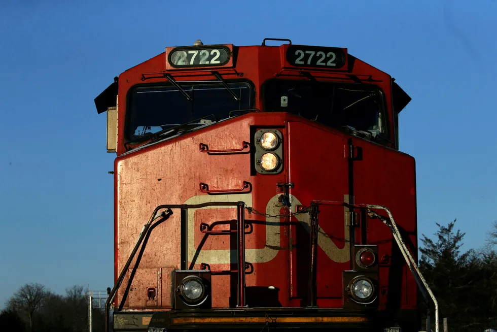 CN: officials investigate derailment