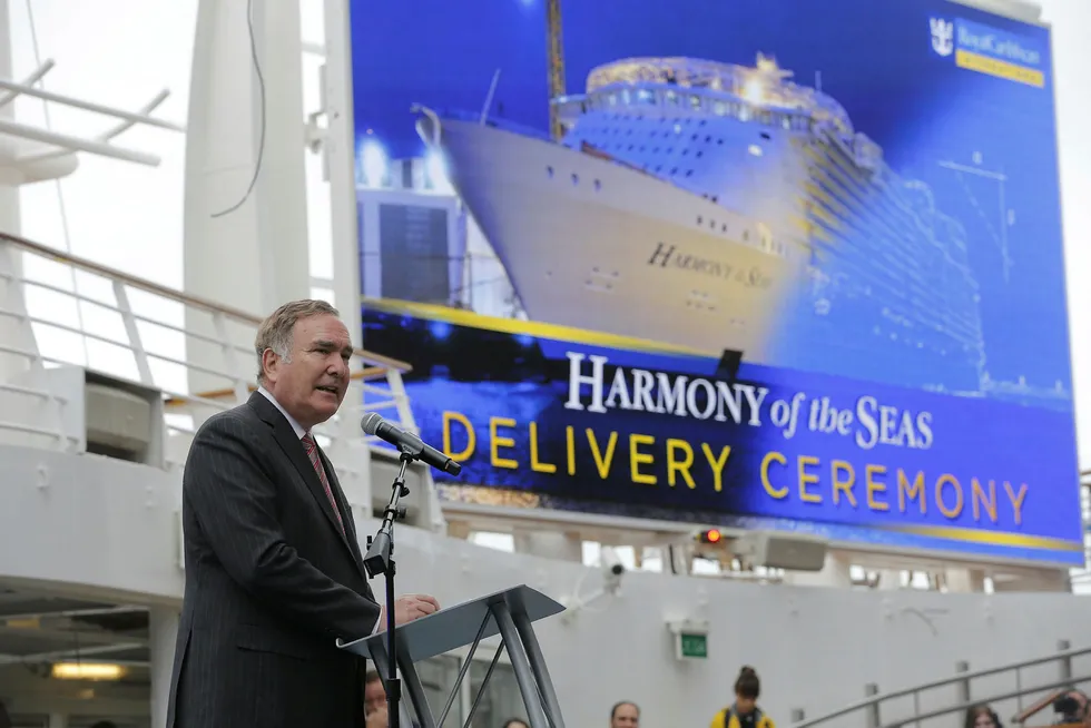Richard Fain, toppsjef i Royal Caribbean Cruises. Selskapet forventer et årlig tap på 65 cent per aksje som følge av virusutbruddet.