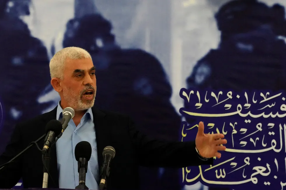 Yahya Sinwar, leder for Hamas i Gaza, skal være isolert i sin bunker, ifølge israelerne.