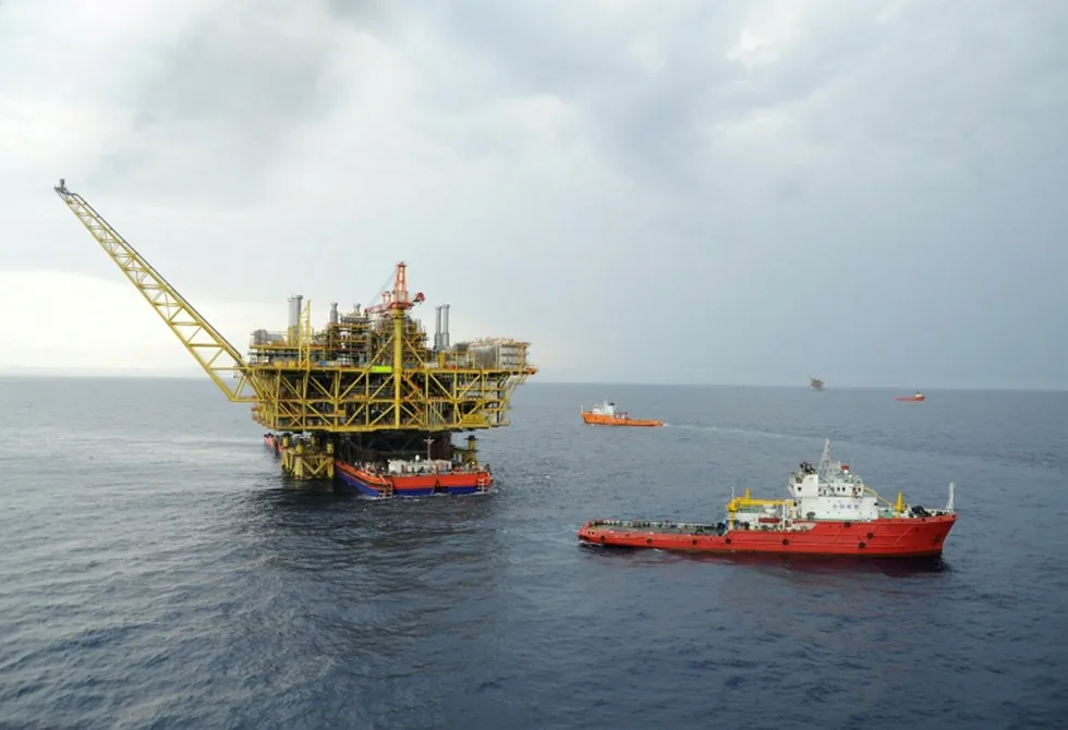 Offshore development: Liuhua 29-1 is tied back to the Liwan central equipment platform