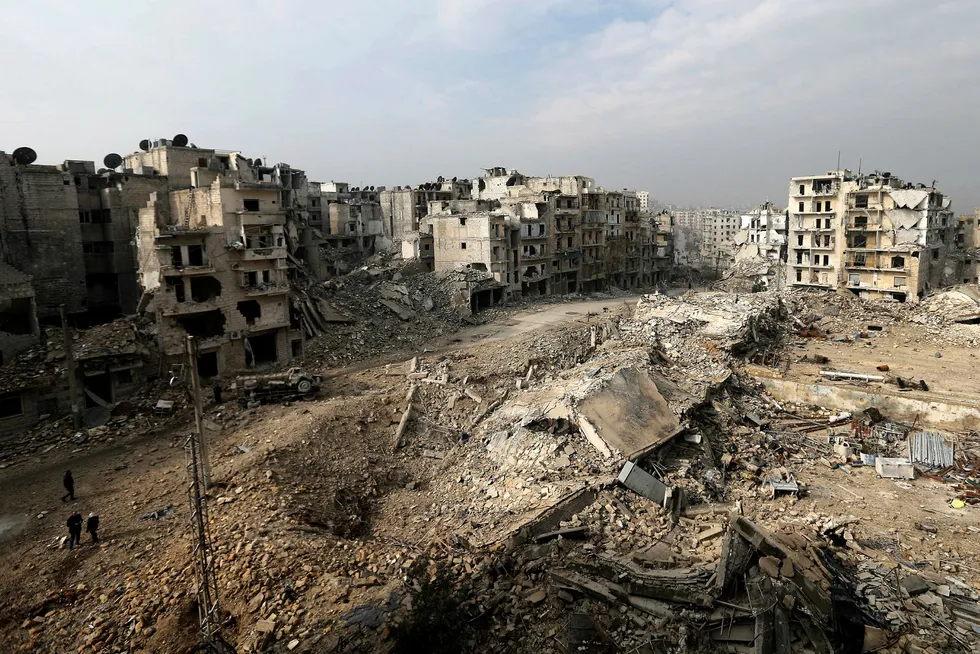 Ødelagte bygninger i den krigsherjede byen Aleppo i Syria. Foto: Hassan Ammar / AP / NTB scanpix