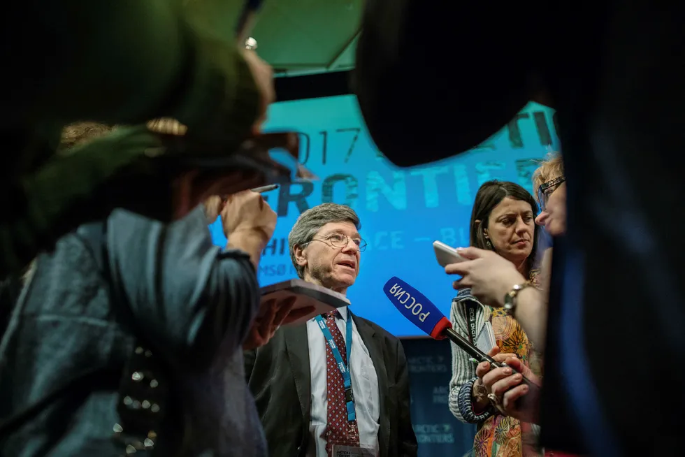 Økonomen Jeffrey Sachs fra Earth Institute, University of Colombia på konferansen Arctic Frontiers i Tromsø. Foto: Marius Fiskum