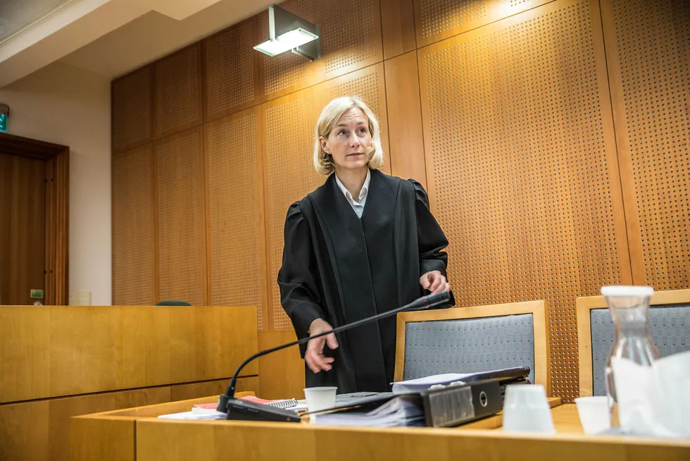 Kine Elisabeth Steinsvik er innstilt som ny dommer i Høyesterett. Her i Oslo tingrett for noen år siden, som regjeringsadvokat i den såkalte Neda-saken.