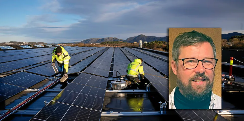 Solenergibransjen, representert ved Dag Tore Seierstad i Solenergiklyngen, er langt fra imponert over regjeringens handlingsplan for solenergi.