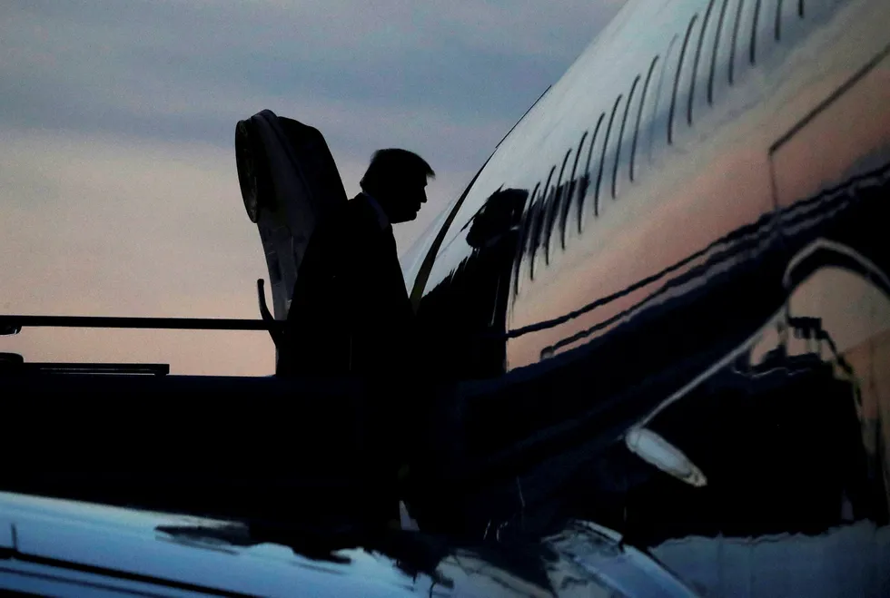 President Donald Trump har noe høytflyvende definisjoner av gevinst og tap, mener artikkelforfatteren. Her går Trump om bord i Air Force One for å fly tilbake til Washington i midten av mai. Leah Mills/Reuters/NTB scanpix