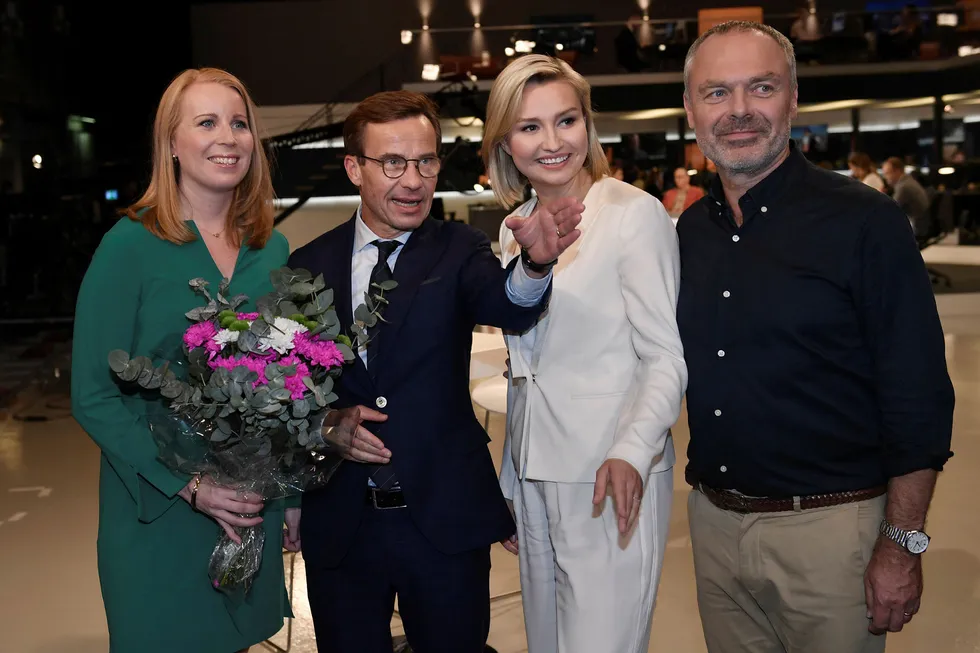 På valgnatten samlet partilederne seg og deltok i SVTs valgstudio. Den borgerlige «Alliansen» består av Annie Lööf (fra venstre) (Centerpartiet), Ulf Kristersson (Moderaterna), Ebba Busch Thor (Kristdemokraterna) og Jan Björklund (Liberalerna).