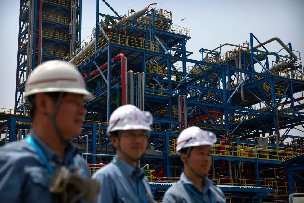 Ekspansjonen i petrokjemisk industri vil stå for den største etterspørselen etter olje, med 40 prosent av etterspørselsveksten, i perioden frem til 2028. Dette kommer i hovedsak fra investeringer i Kina, ifølge den nye rapporten fra Det internasjonale energibyrået (IEA). Her fra Sinopec Yanshan Petrochemical Company i Beijing.