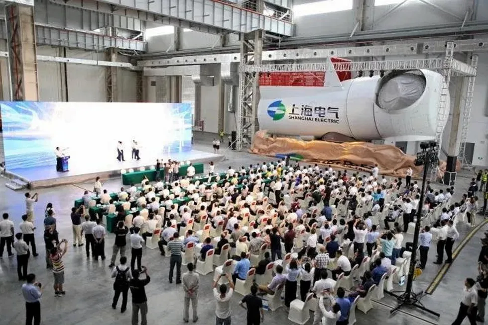 Wind power: launch of Shanghai Electric's 8MW turbine at the company's factory in Guangdong province