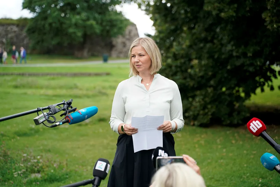 Guri Melby møter pressen etter at valgkomiteen i Venstre har innstilt henne til vervet som ny partileder.