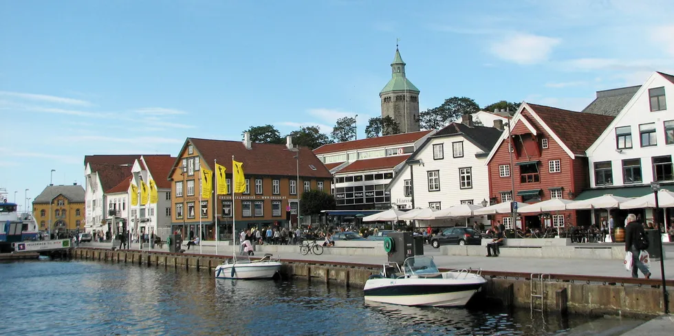 Stavanger og resten av prisområde NO2 får den høyeste strømprisen for ett døgn noen gang mandag. På det verste er prisene over 6 kr/kWh før avgifter, nettleie og eventuell strømstøtte.