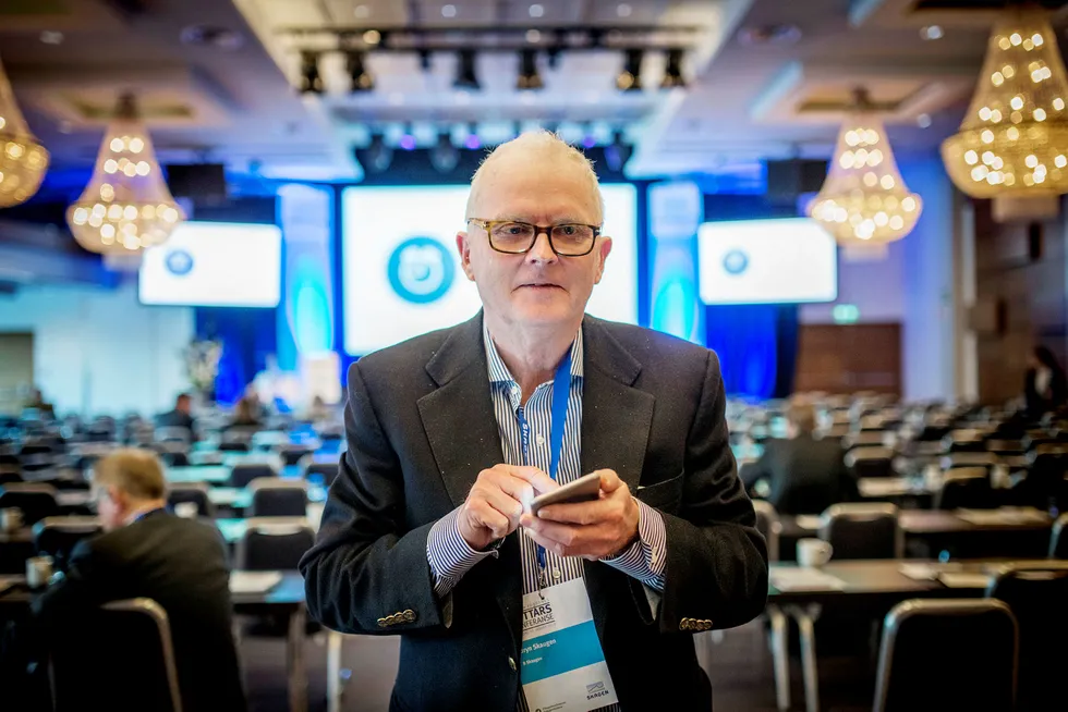 Investor Bryn Skaugen på Årskonferansen til Skagenfondene. Han tror det kommer et krakk på Oslo Børs i 2021. Foto: Skjalg Bøhmer Vold