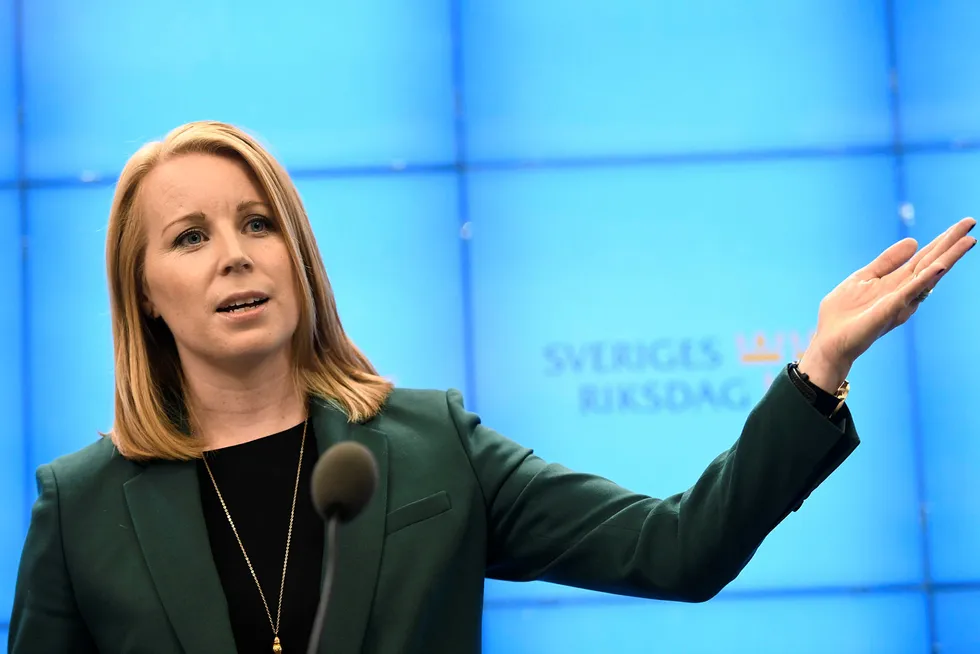 Centerpartiets partileder Annie Lööf vil stemme mot Ulf Kristerssons regjeringsforslag på onsdag.