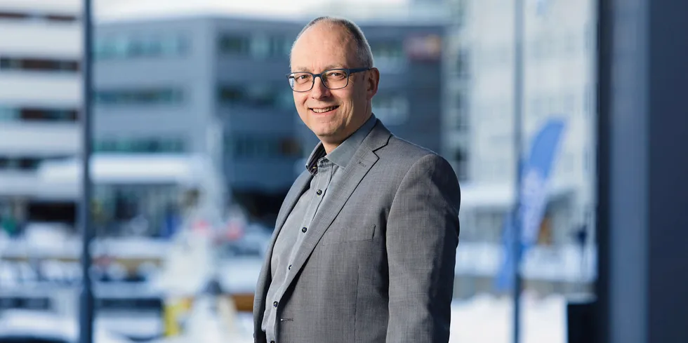 Paul T. Aandahl, sjømatanalytikar i Norges sjømatråd, seier at dei som held oppe konsumet av laks i dag, er «lakseelskarane».