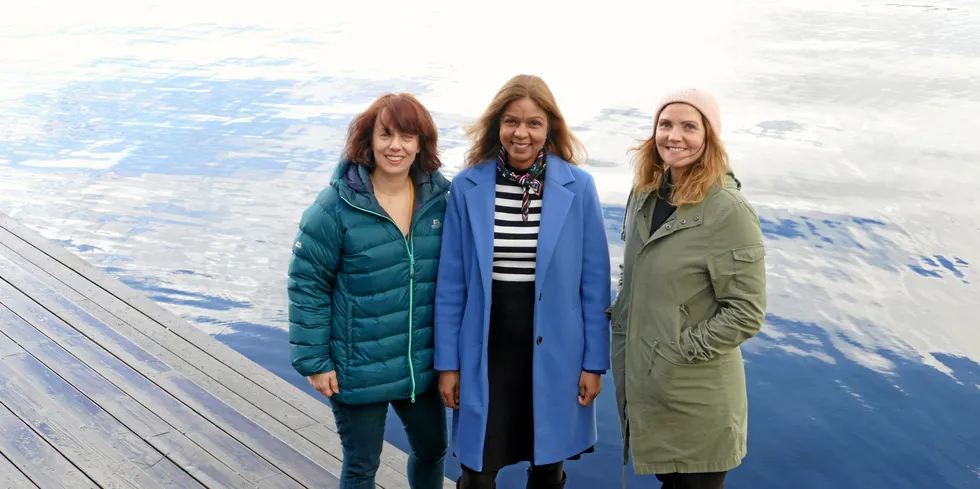 Monica Langeland t.v., Kathleen Offman Mathisen og Mariann Frantsen er initiativtakerne bak konferansen «Kvinner i havet».