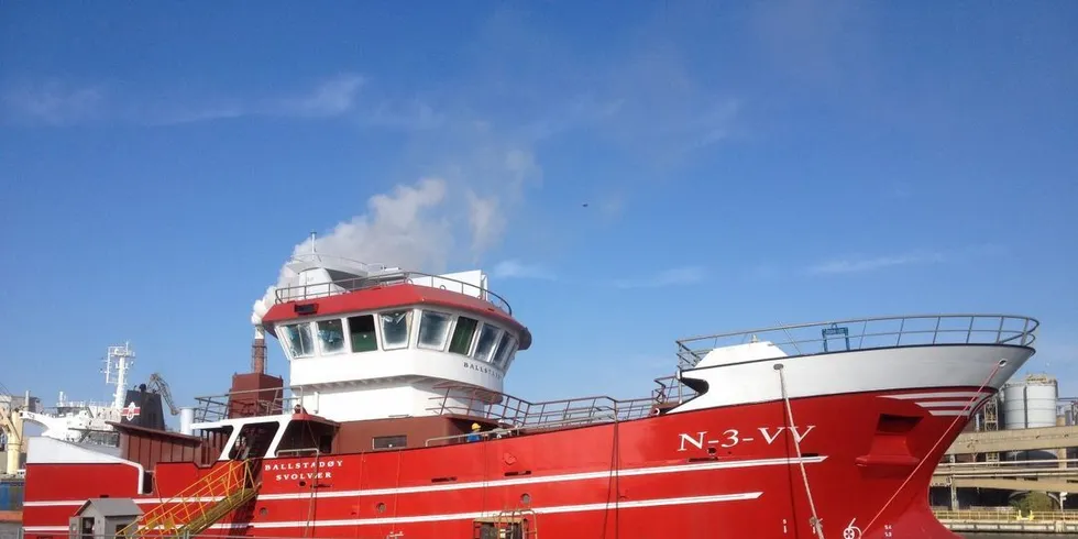 PÅ VANNET: Nye «Ballstadøy» er sjøsatt i Polen, og på vei til Danmark for utrustning. Foto: Vestværftet.