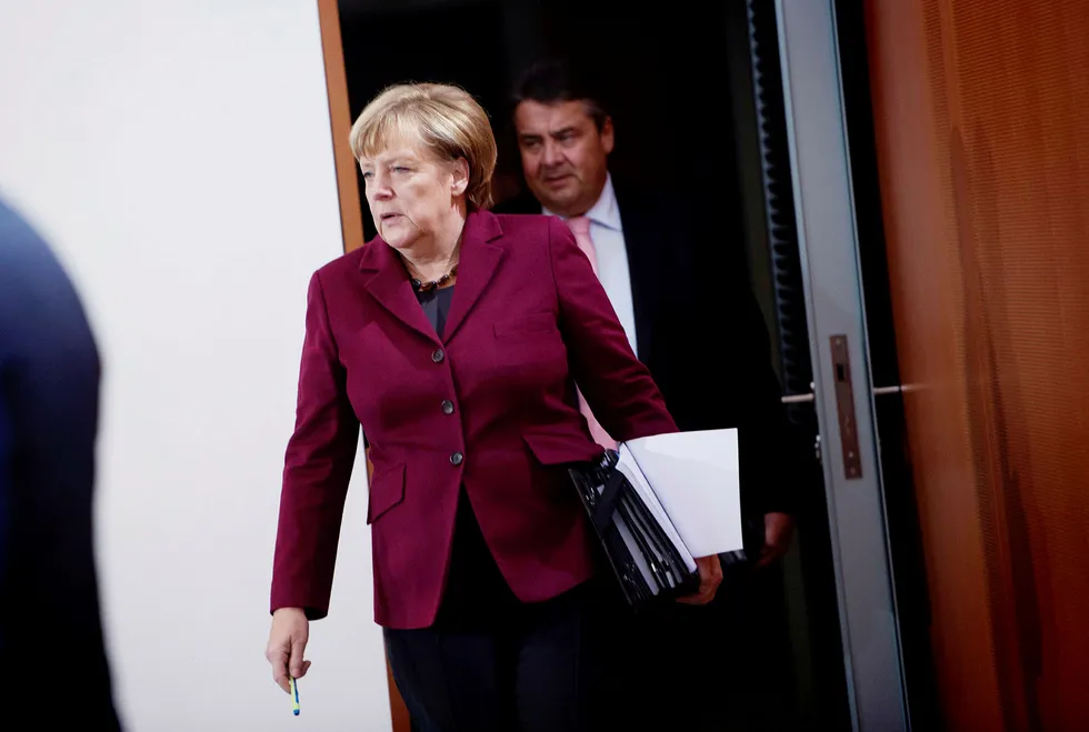 Snøstorm utsetter forbundskansler Angela Merkels reise til USA og Donald Trump. Foto: Steffi Loos/AFP/NTB Scanpix