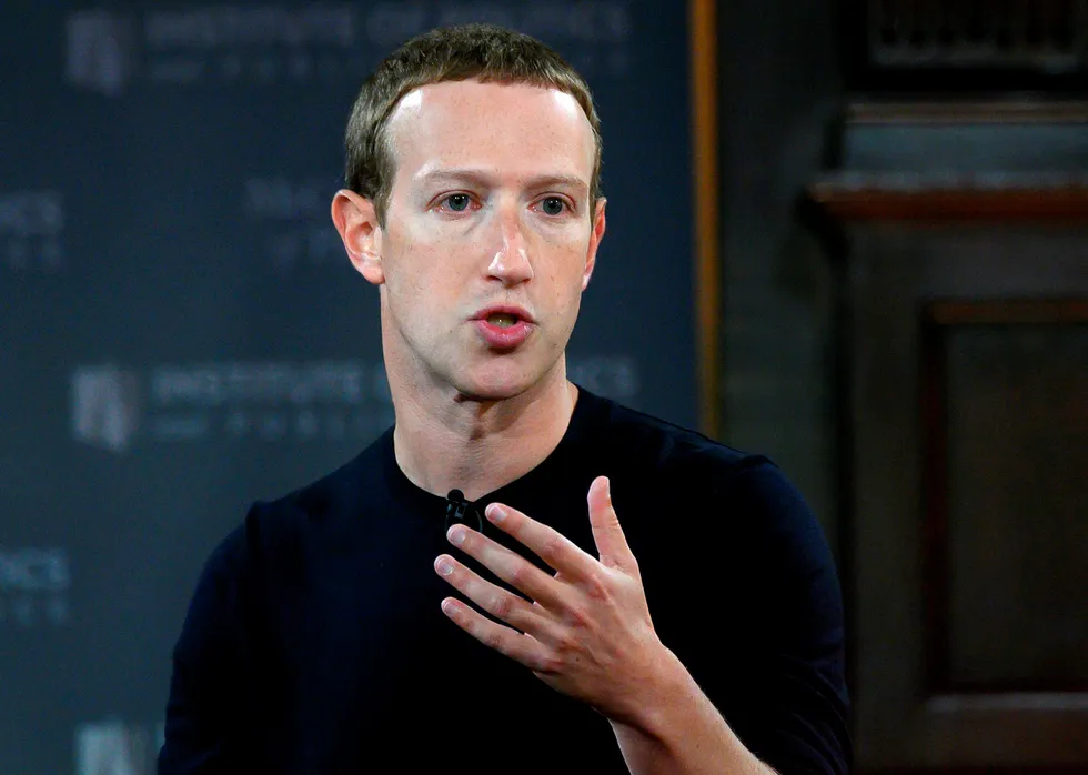 Mark Zuckerberg må til høring i Representantenes hus, samme dag som han skal legge frem kvartalstallene til Facebook.