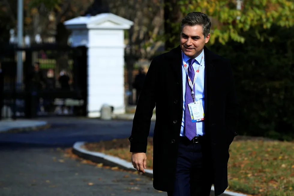 CNNs Jim Acosta får presseakkrediteringen tilbake – midlertidig.