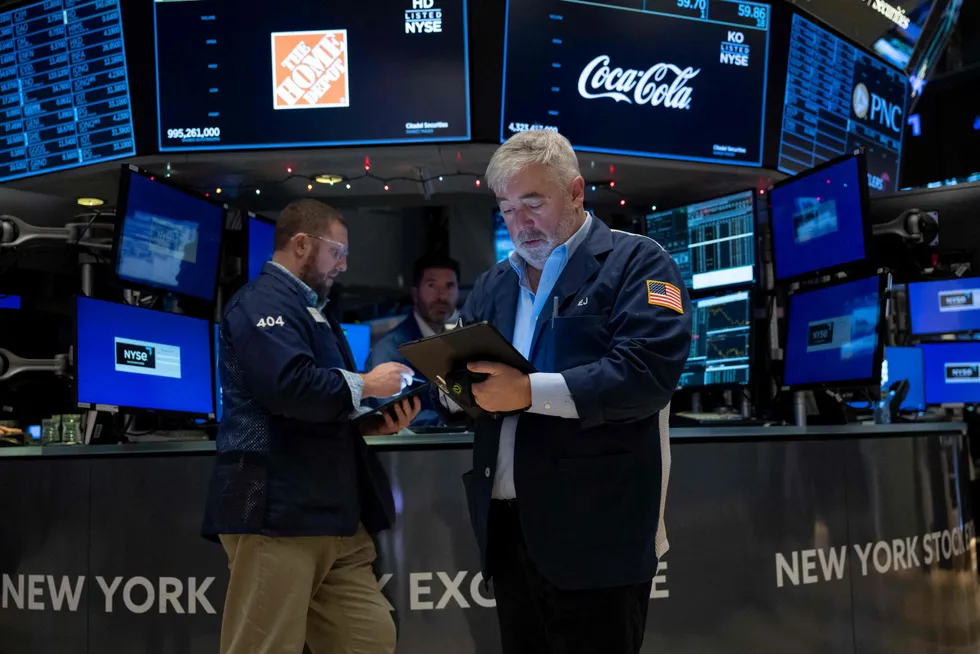 På meglergulvet i New York Stock Exchange (NYSE) tidligere i januar. Det er ikke mindre behov for å studere rapporter de neste dagene.