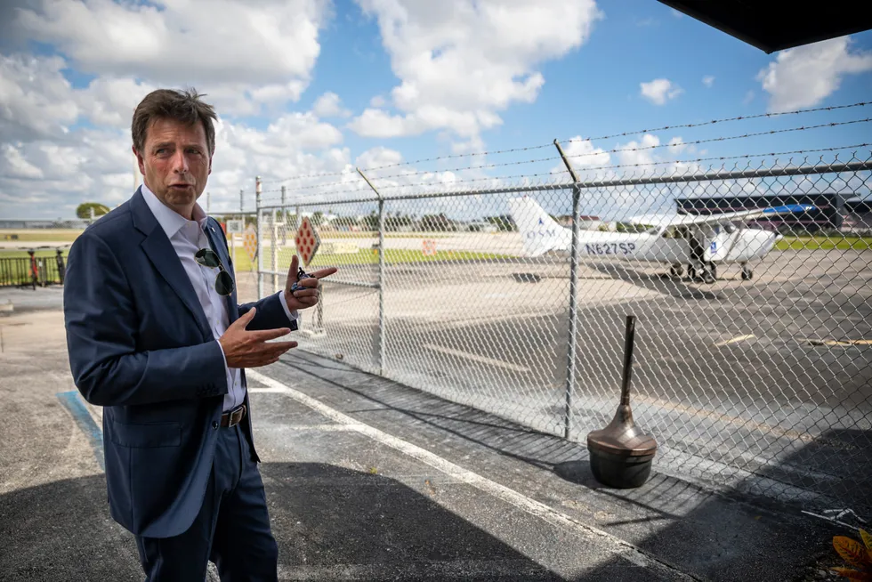 Bjørn Tore Larsen har slått seg opp på bemanning innen shipping, og siden 2014 med samme virksomhet innen luftfart. Her fra flyskolen han eier, OSM Aviation Academy, i Fort Lauderdale i Florida i oktober i fjor.