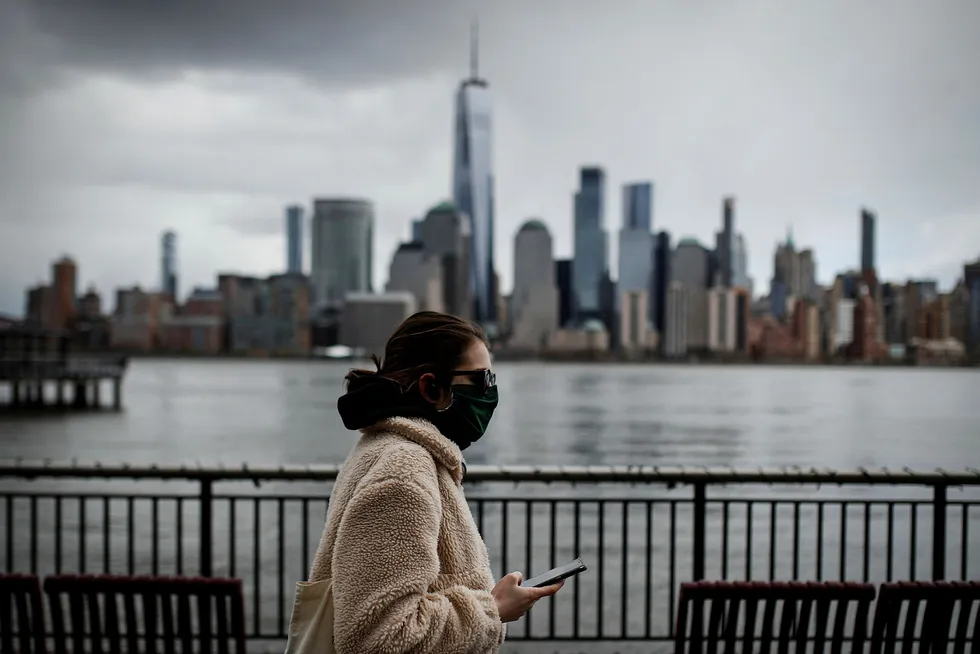 New York City vil ikke være tilbake til normalen igjen før om 20 måneder, ifølge byens ordfører.