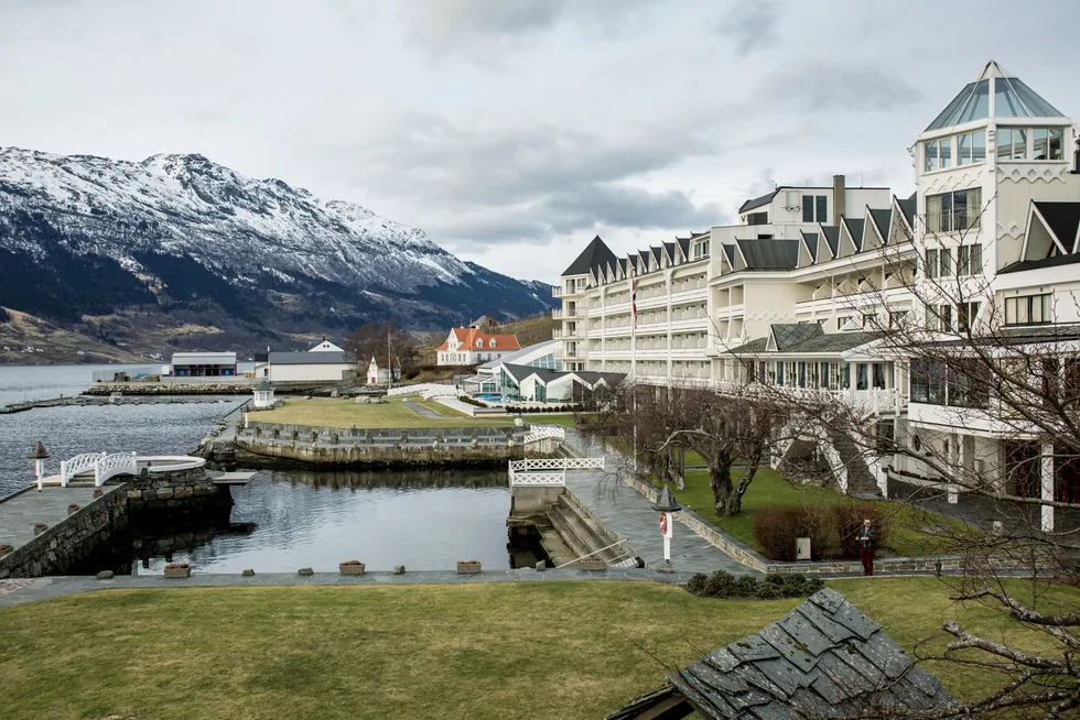 Både Hotel Ullensvang i Lofthus i Hardanger og Britannia i Trondheim har meldt seg ut av hotellkjeden De Historiske. De er ikke alene.
