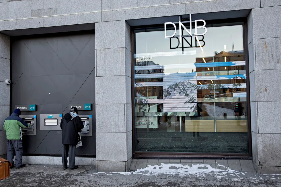 Avbildet er en DNB-filial på Karl Johan i Oslo. Foto: Aleksander Nordahl