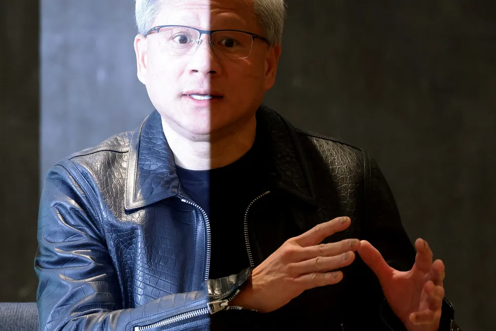Jensen Huang er grunnlegger og leder av Nvidia. Selskapet lager verktøyet som brukes til å trene opp kunstig intelligens. Aksjekursen har steget ekstremt mye.