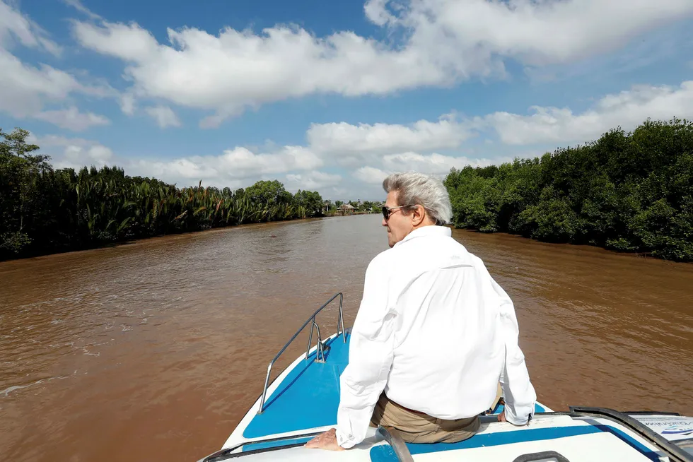 USAs utenriksminister John Kerry avla sitt fjerde besøk i Vietnam denne uken. Kerry tjenestegjorde i landet for USA under Vietnamkrigen. Vietnam er blitt en av USAs tetteste allierte i Asia under Barack Obama, som besøkte landet i 2016. Foto: Alex Brandon/AFP/NTB Scanpix