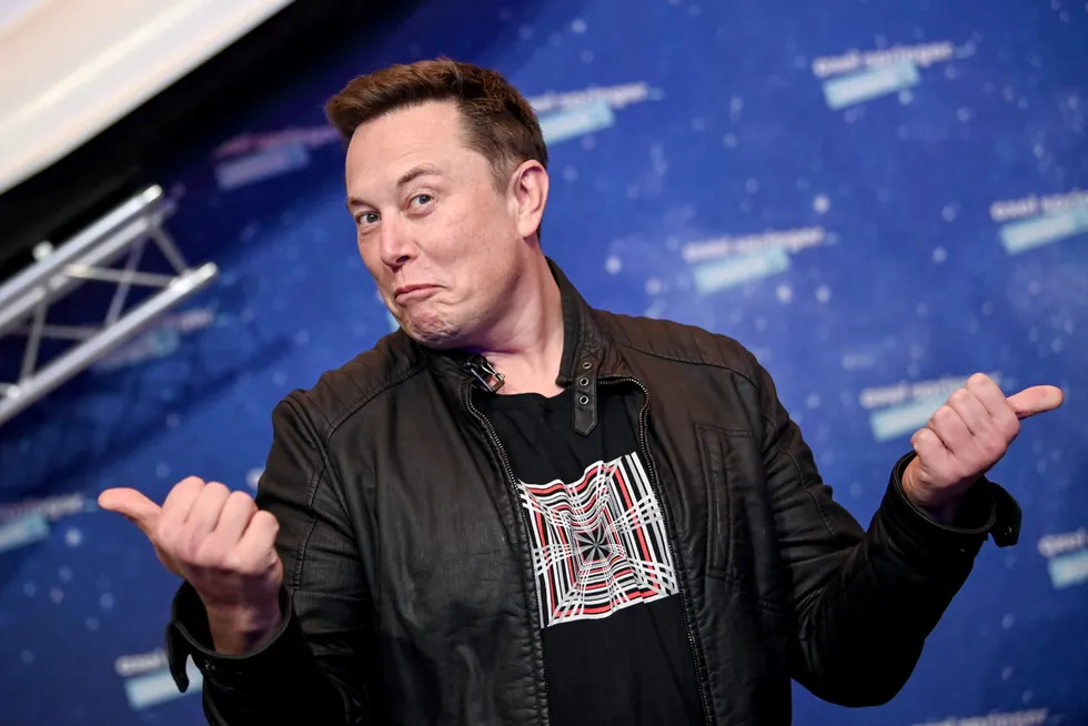 Det er fortsatt en lang vei frem før Elon Musk eventuelt overtar Twitter.