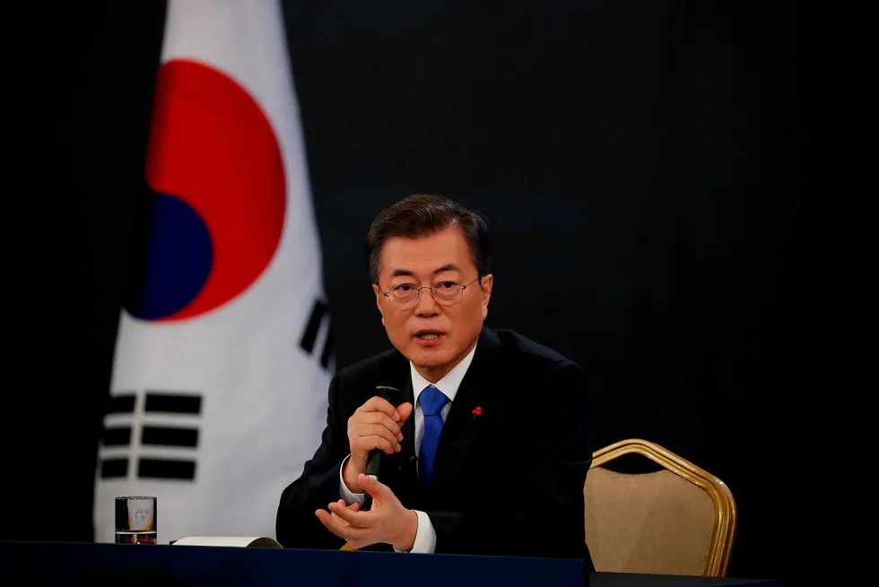 Sør-Koreas president Moon Jae-in vil gjerne møte Nord-Koreas leder Kim Jung-un. Foto: Kim Hong-Ji/AFP photo/NTB scanpix