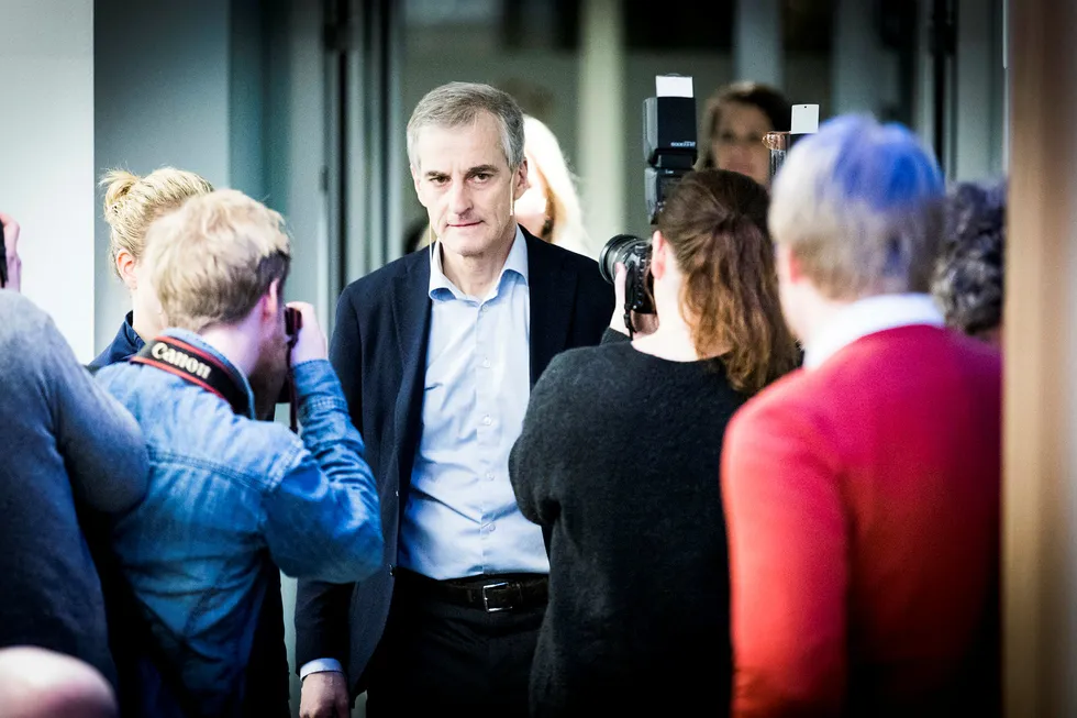 Ap-leder Jonas Gahr Støre fra tirsdagens pressekonferanse etter partiets ekstraordinære sentralstyremøte om Trond Giske. Foto: Gunnar Lier