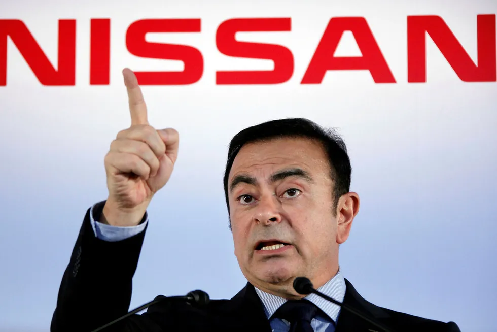 Nissans tidligere toppsjef Carlos Ghosn rømte i all hemmelighet fra husarrest i Japan. På tirsdag bekrefter han at han er i Libanon. Han er tiltalt for økonomisk mislighold i Japan, hvor han har stilt over 80 millioner kroner i kausjon.