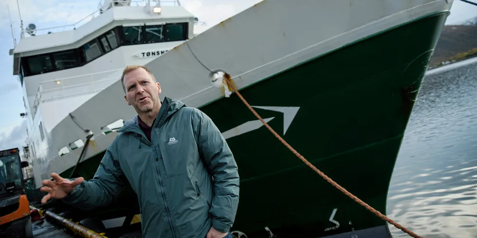 Konsernsjef Tommy Torvanger i Nergård Havfisk må fiske mer reker som følge av lavere torskekvoter – og fortviler over økte drivstoffkostnader.