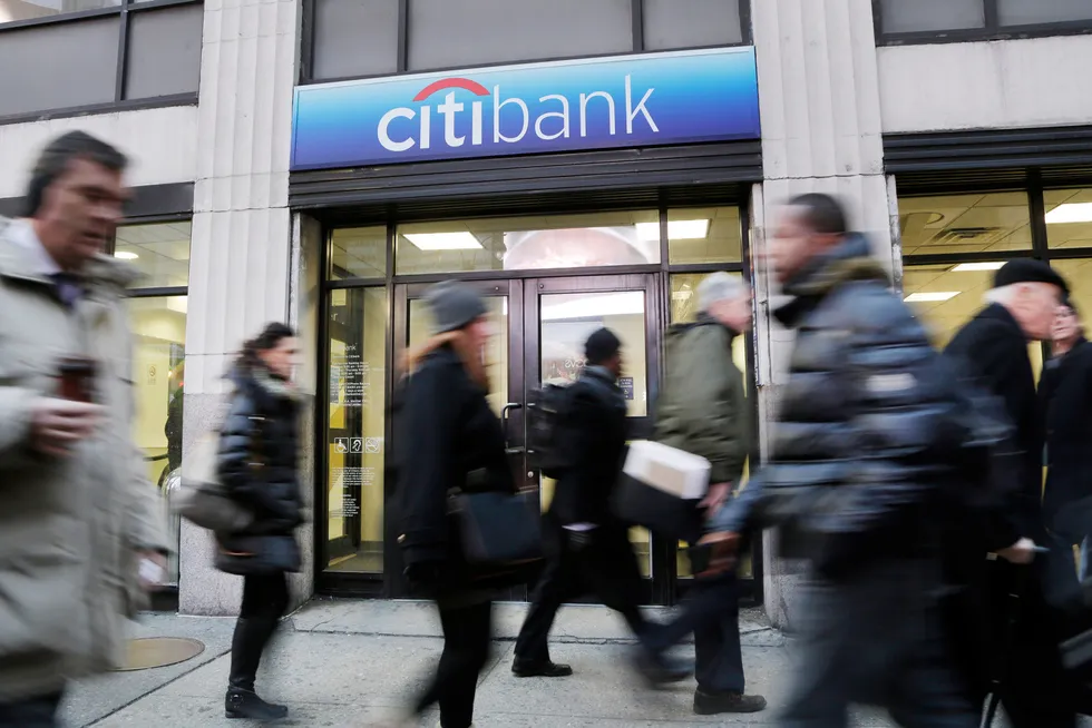 En aksjetraders klumsete finger ga et «flash crash» 2. mai. Her, fra en Citibank-filial i New York.