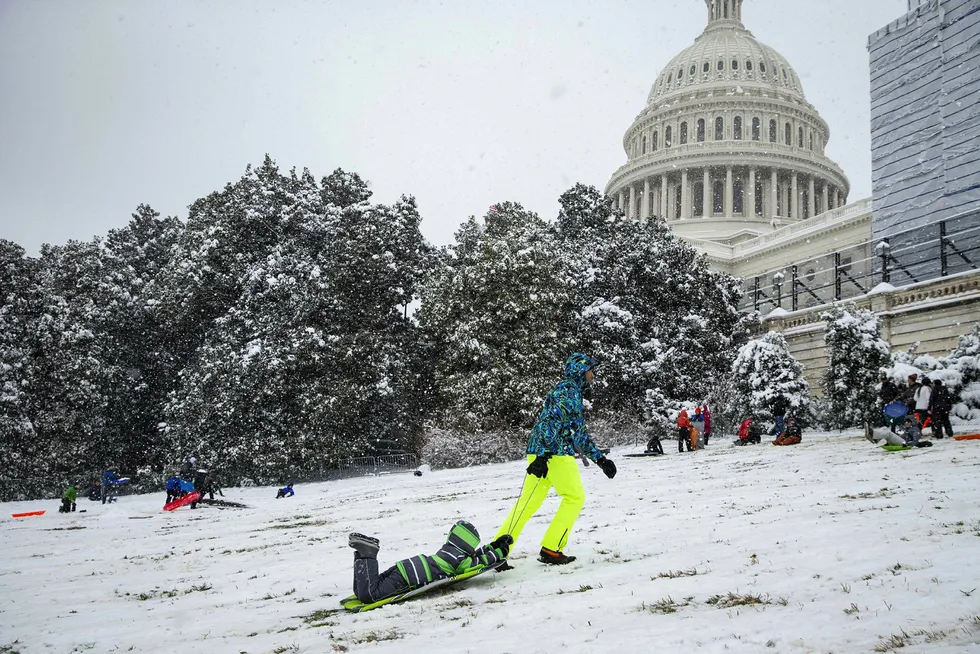 Washington har den siste uken vært dekket av snø. Til uken er temperaturene ventet å falle bratt igjen.