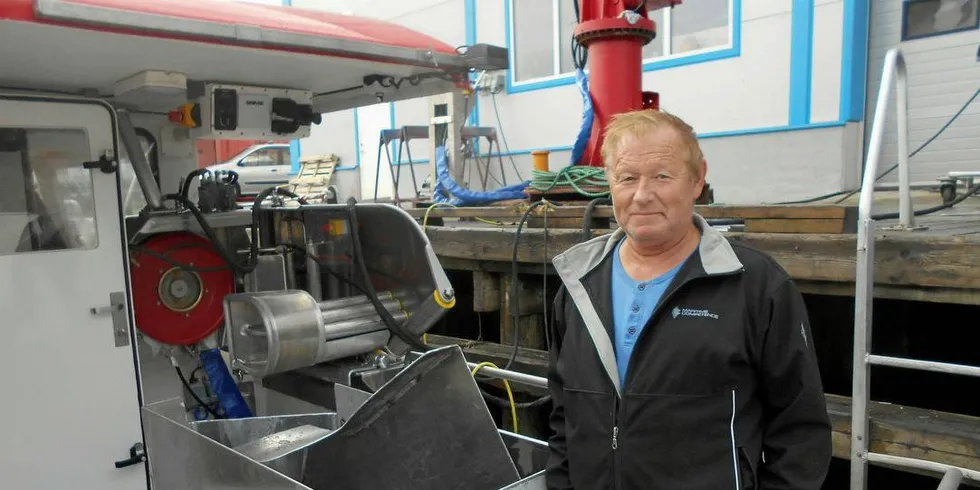 STARTKLAR: Tidligere «E.H. Senior»-skipper Eldar Pettersen satser nå på sjarkfiske med sin helt nye «Senjafjord»Foto: Frank Einar Iversen