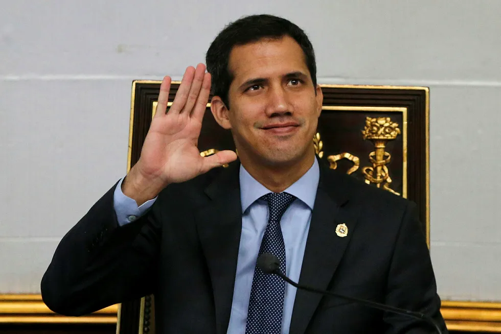 Juan Guaido, leder av nasjonalforsamlingen, opposisjonsleder og selvutnevnt president i Venezuela, risikerer nå å bli straffeforfulgt.