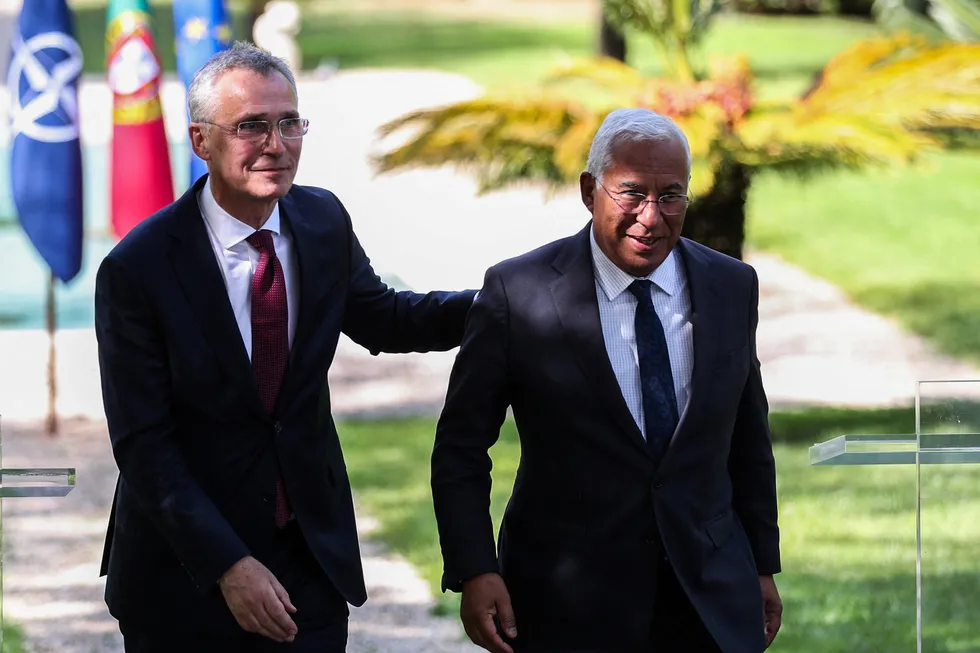 Nato-sjef Jens Stoltenberg møtte den portugisiske statsministeren Antonio Costa i Lisboa torsdag, før Bilderberg-toppmøtet.