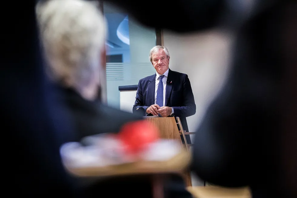 Norwegian sjef Bjørn Kjos legger frem tall. Foto: Per Thrana